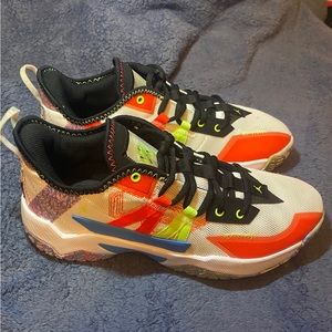 Size 8.5 Jordan Westbrook One Take 2 PF 'White Multi’